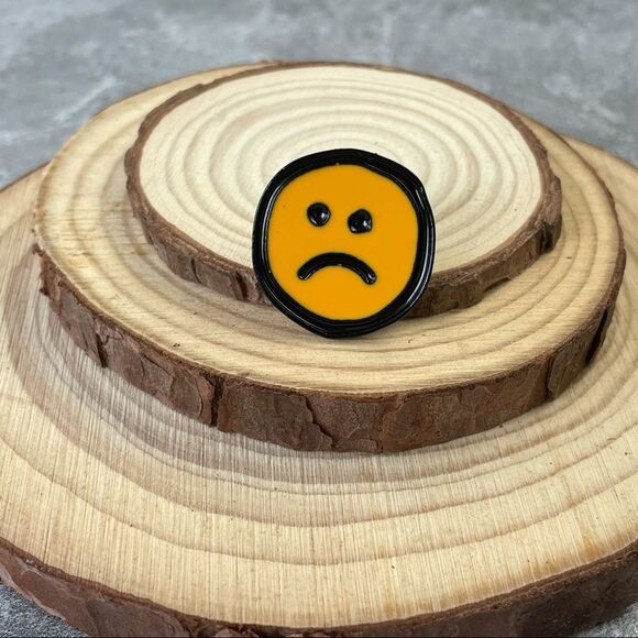 Unhappy Sad  Face Enamel Pin/ Brooch Lapel - Picture 2 of 6